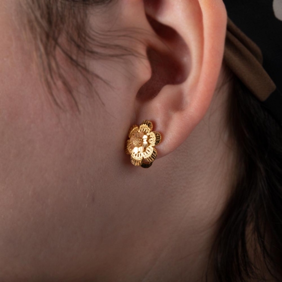 Mücevher Dünyası - 22 Ayar Altın Çiçek Desenli Küpe - 4,23 Gr.
