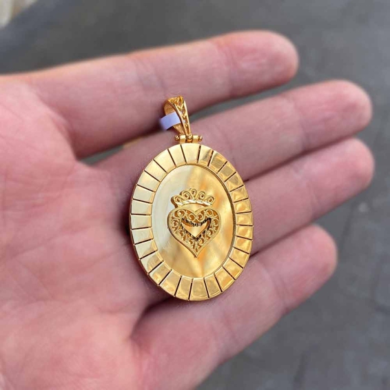 Mücevher Dünyası - 22 Ayar Aynalı Kalpli Taç Kolye Ucu Altın Madalyon - 7,27 Gr.