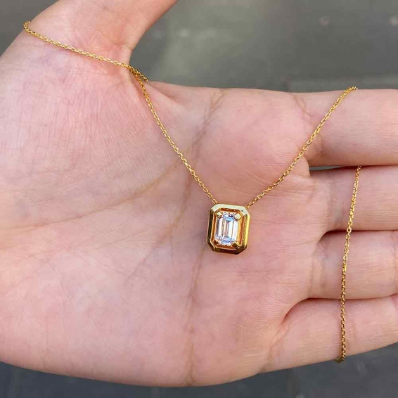 Mücevher Dünyası - 22 Ayar Bağet Taşlı Altın Kolye - 3,84 Gr.